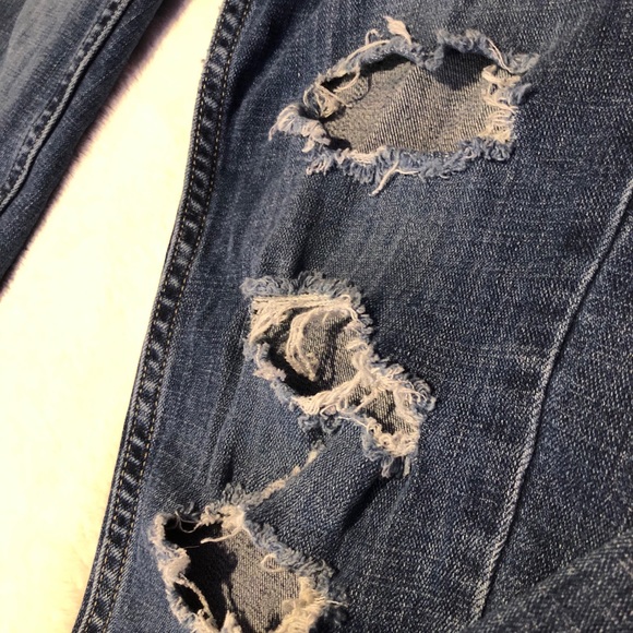 Levi’s Ripped Jeans - Picture 2 of 5